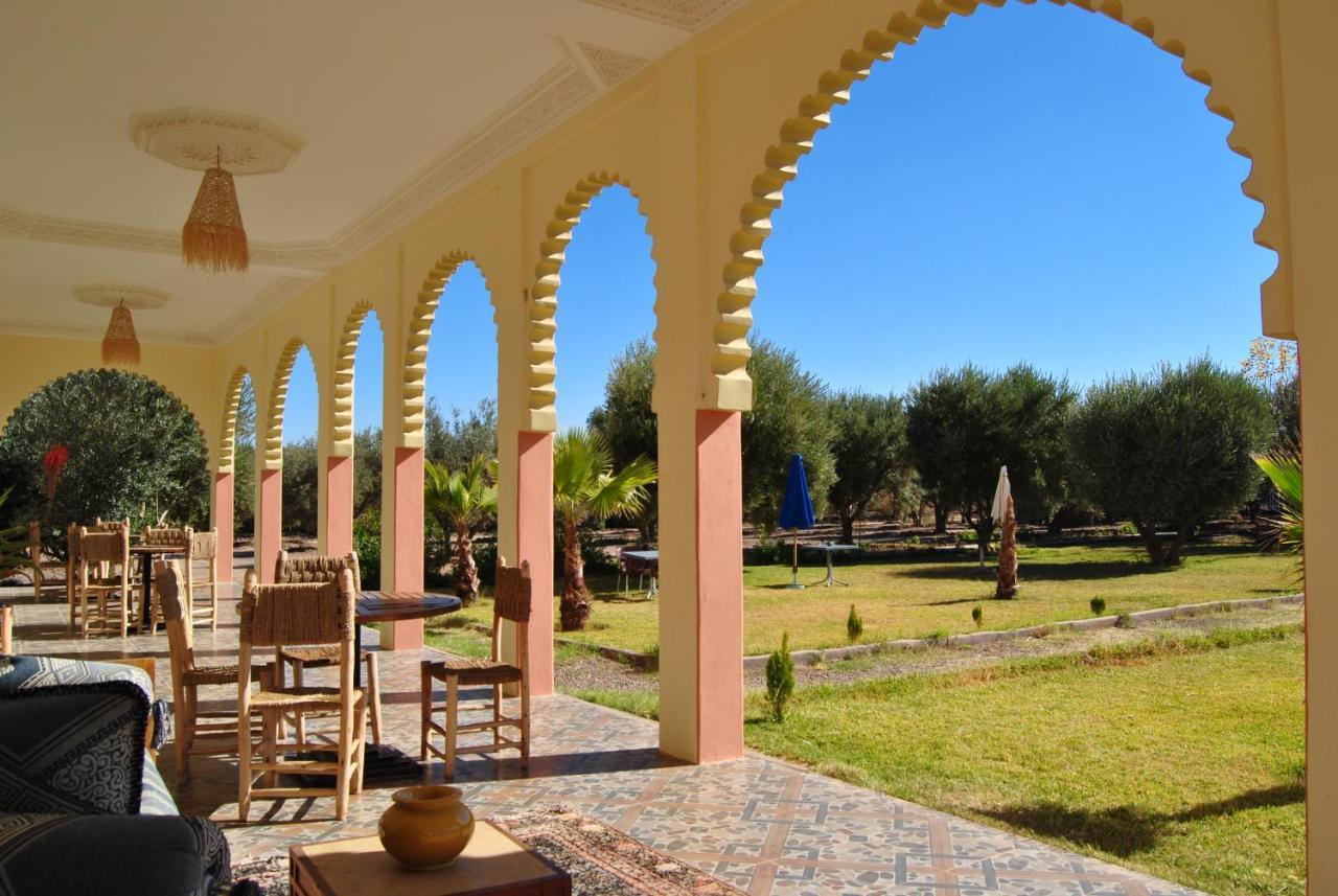 Guest House Qodwa Sidi Abdallah Ghiat ภายนอก รูปภาพ