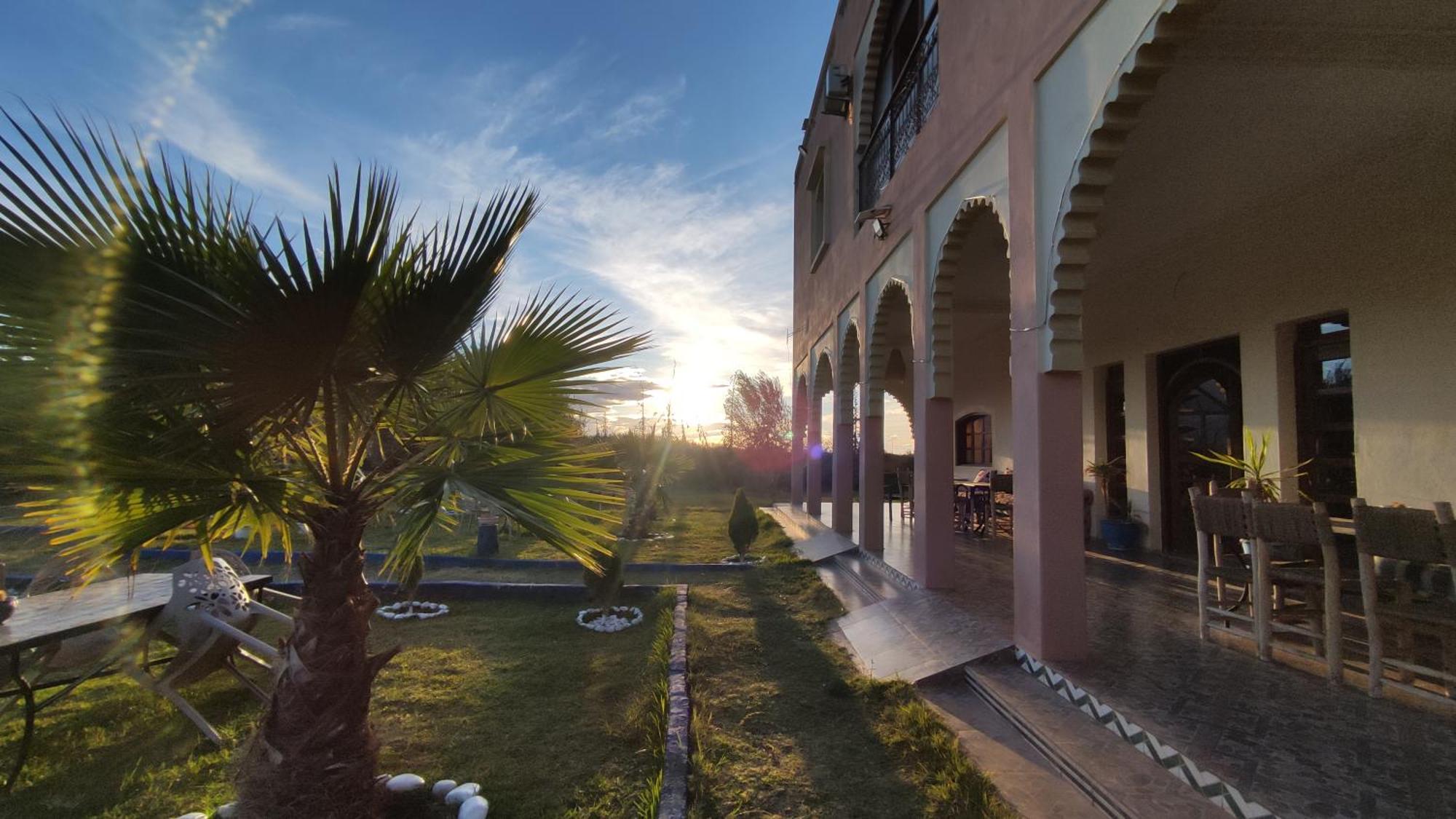 Guest House Qodwa Sidi Abdallah Ghiat ภายนอก รูปภาพ