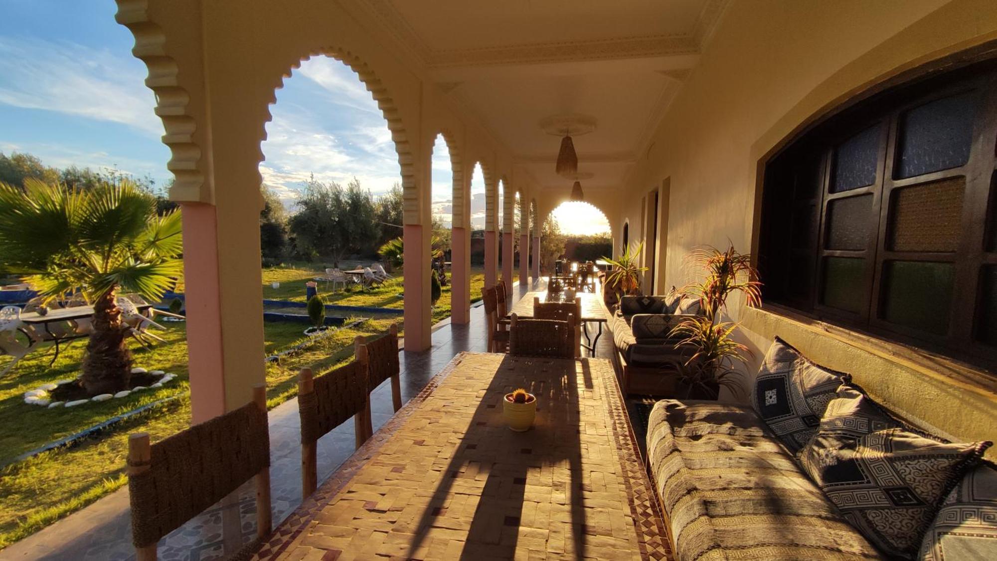 Guest House Qodwa Sidi Abdallah Ghiat ภายนอก รูปภาพ