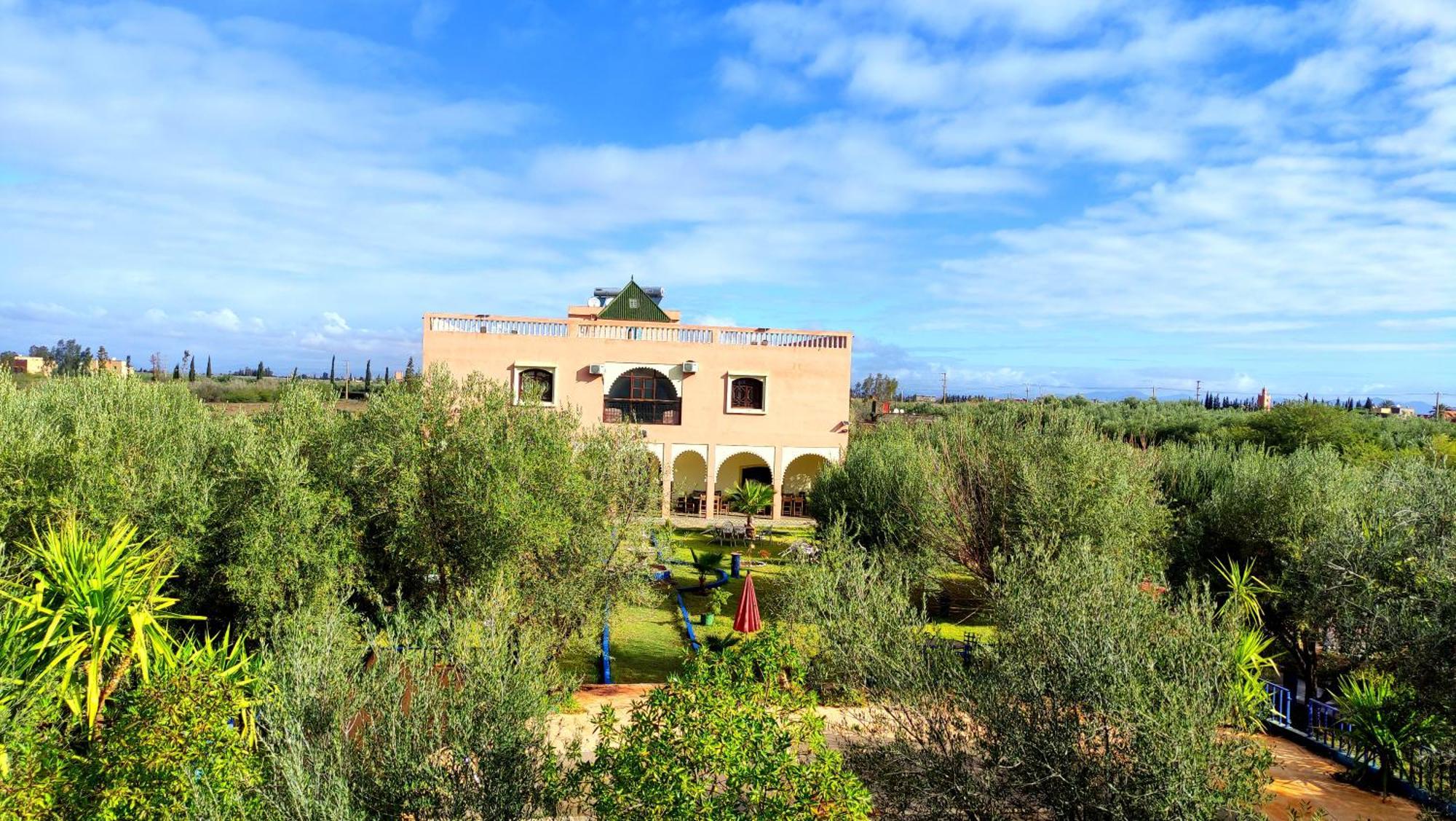 Guest House Qodwa Sidi Abdallah Ghiat ภายนอก รูปภาพ