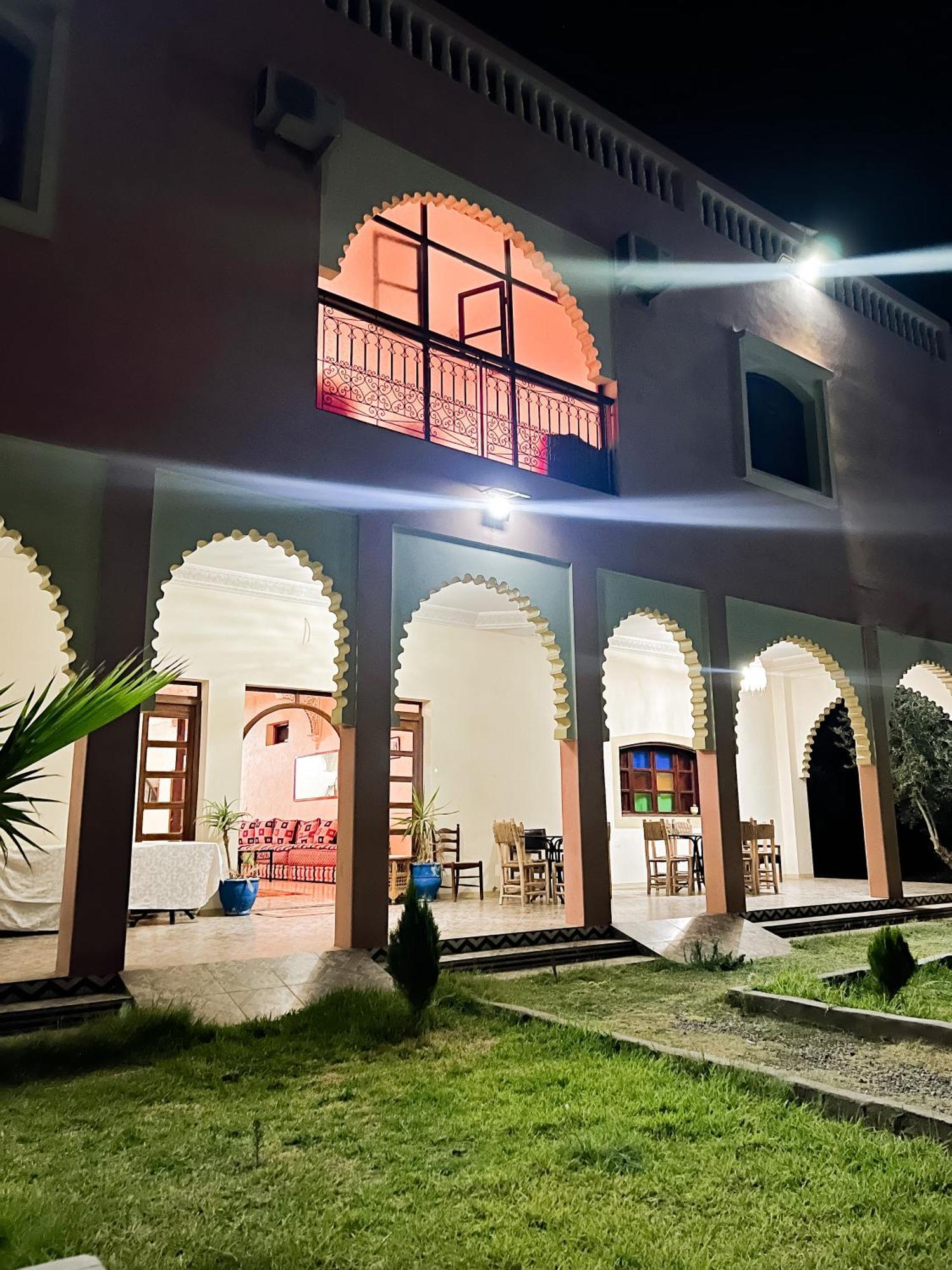 Guest House Qodwa Sidi Abdallah Ghiat ภายนอก รูปภาพ
