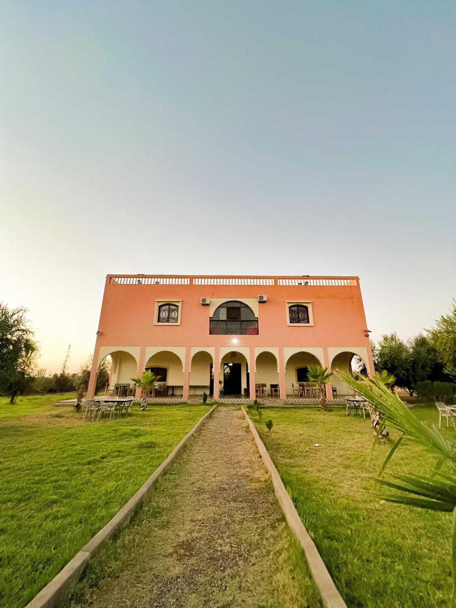 Guest House Qodwa Sidi Abdallah Ghiat ภายนอก รูปภาพ