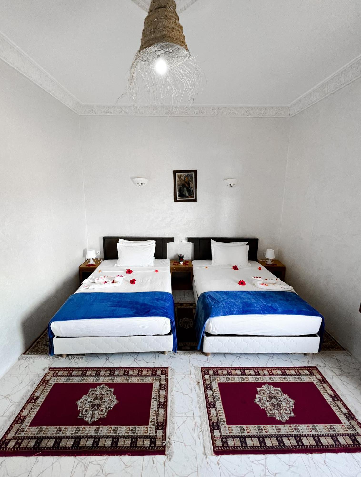 Guest House Qodwa Sidi Abdallah Ghiat ภายนอก รูปภาพ