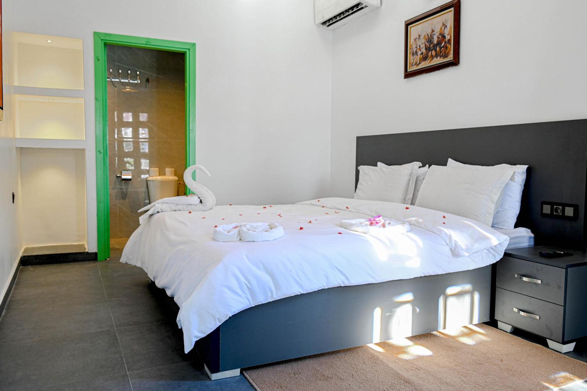 Guest House Qodwa Sidi Abdallah Ghiat ภายนอก รูปภาพ